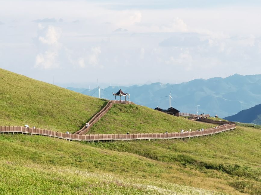 The Hill (Zheyou Shan) 这有山