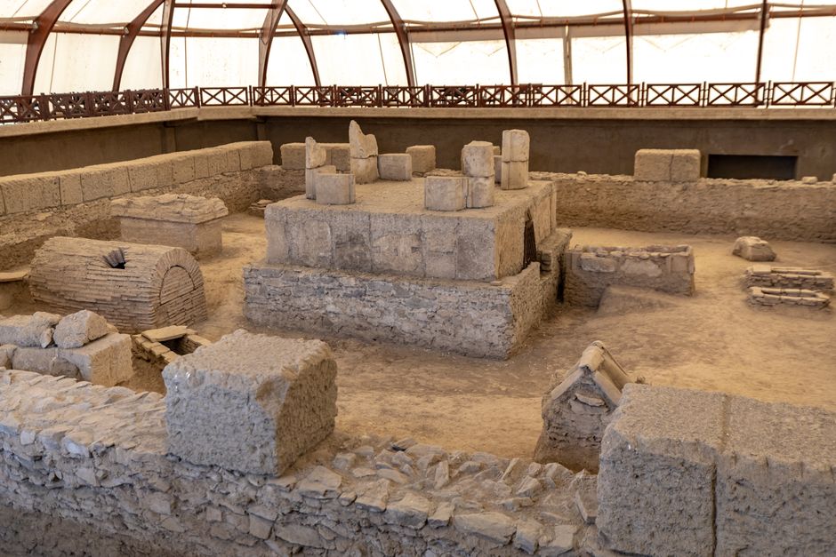 Zhaojun Tomb (Zhaojun Museum) 昭君博物院